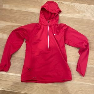 Nike fleece lined hot pink pullover, fitted